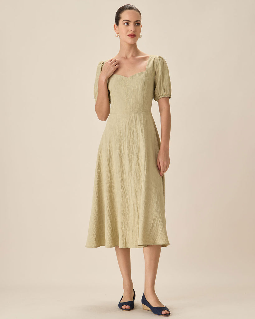 Green Sweetheart Neck Shirred Midi Dress