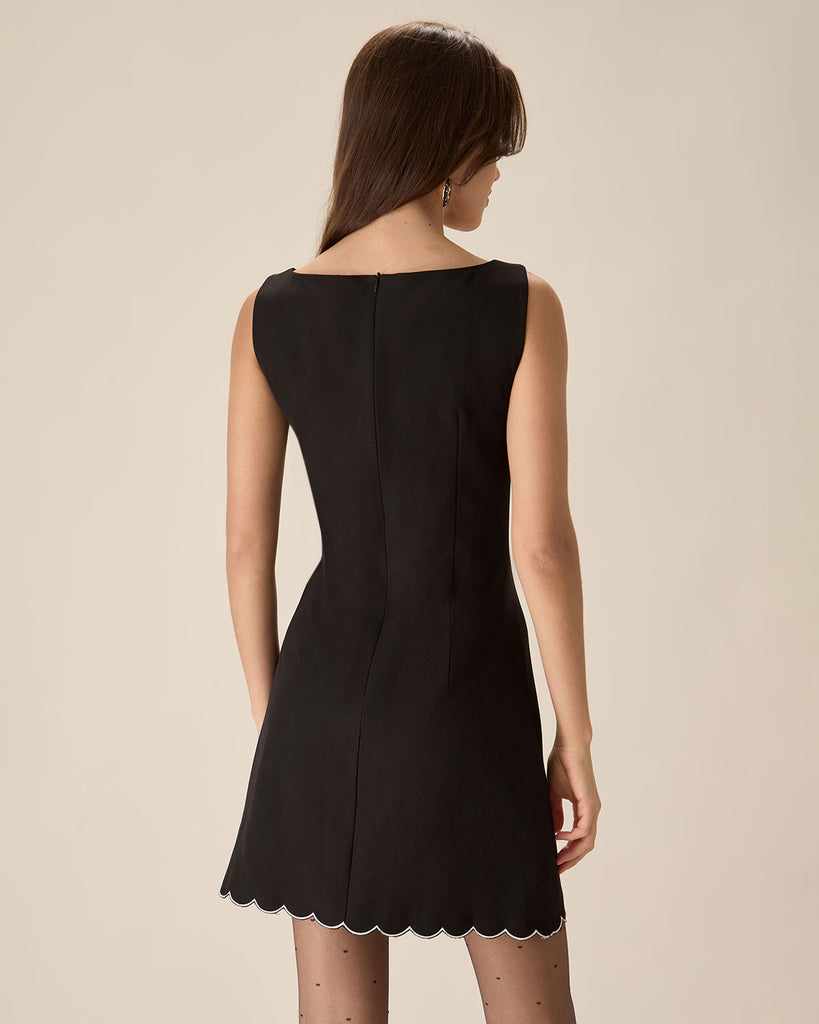 Black Contrasting Sleeveless Mini Dresses